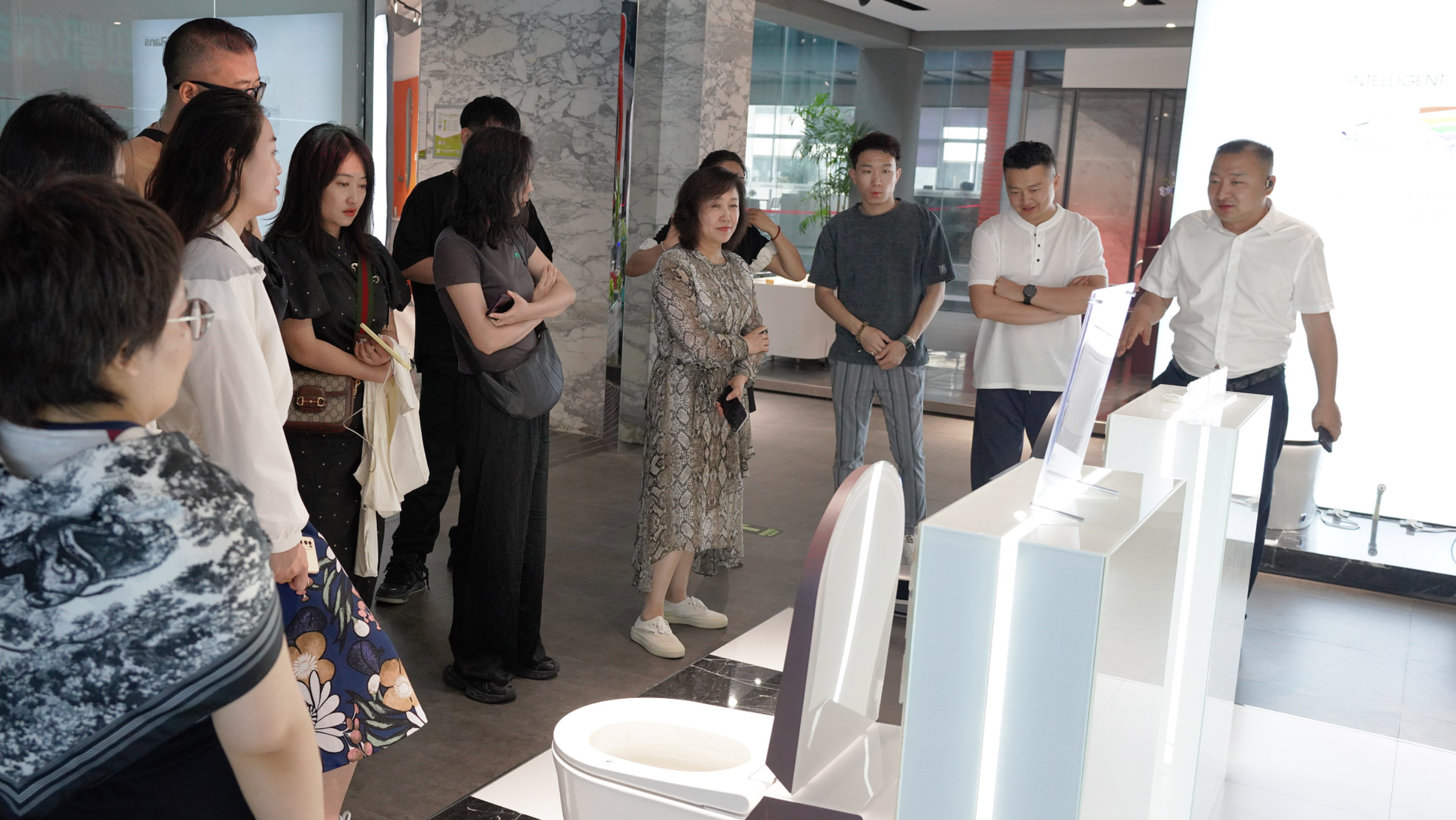 共话设计 共筑美好 | 设计师走进k8凯发官网